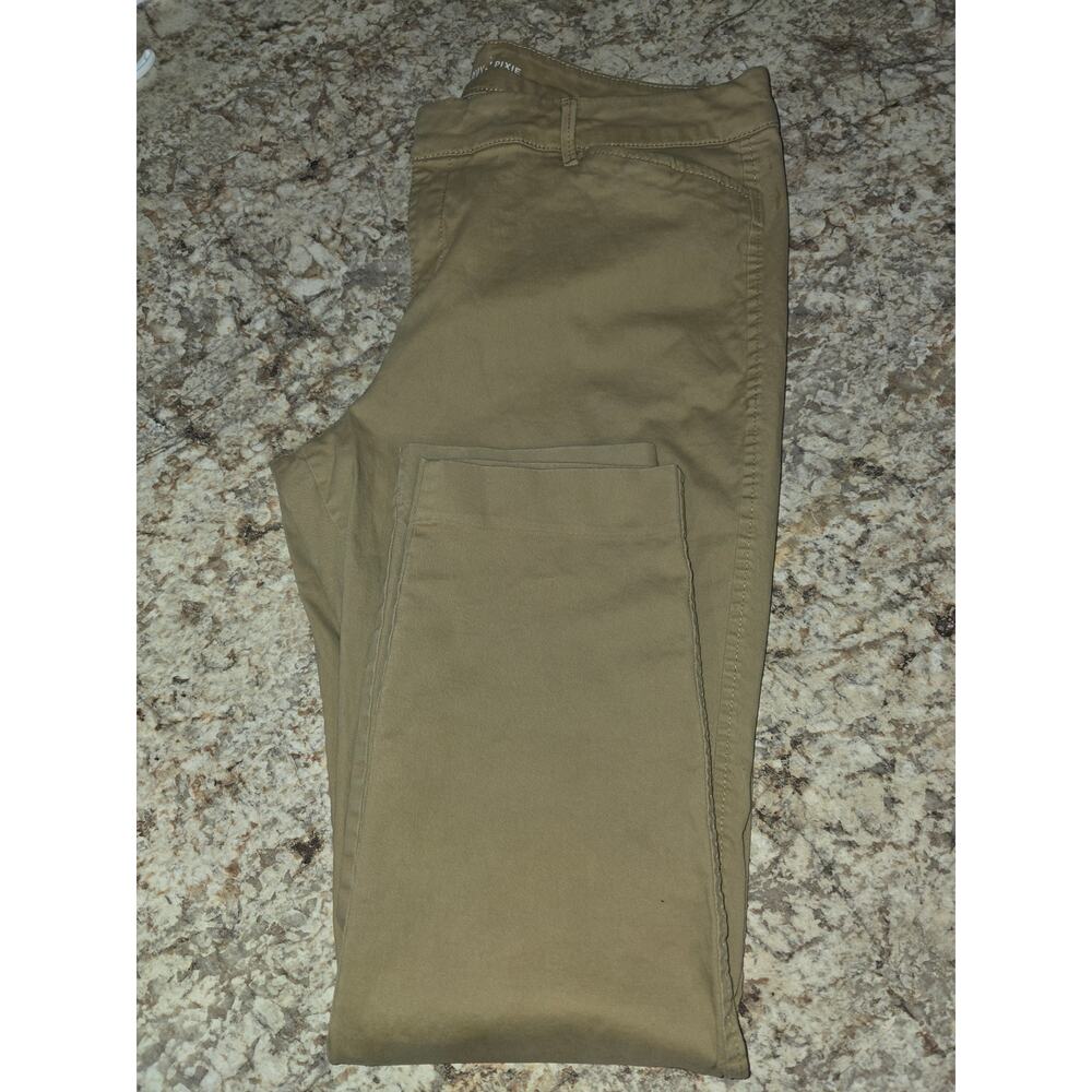 Old Navy Classic Khaki Pixie Pants Size 12